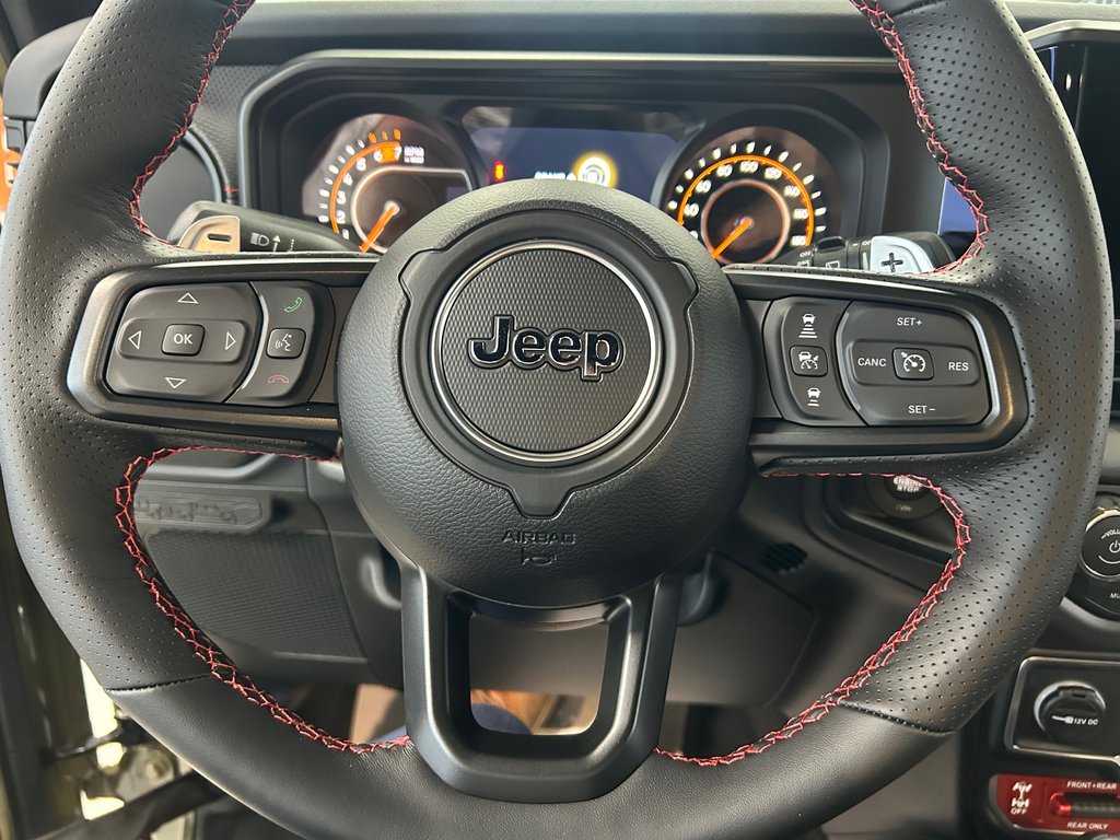 Jeep Wrangler 4-Door MOAB 392 2026 à Grand-Sault et Edmunston, Nouveau-Brunswick - 8 - w1024h768px