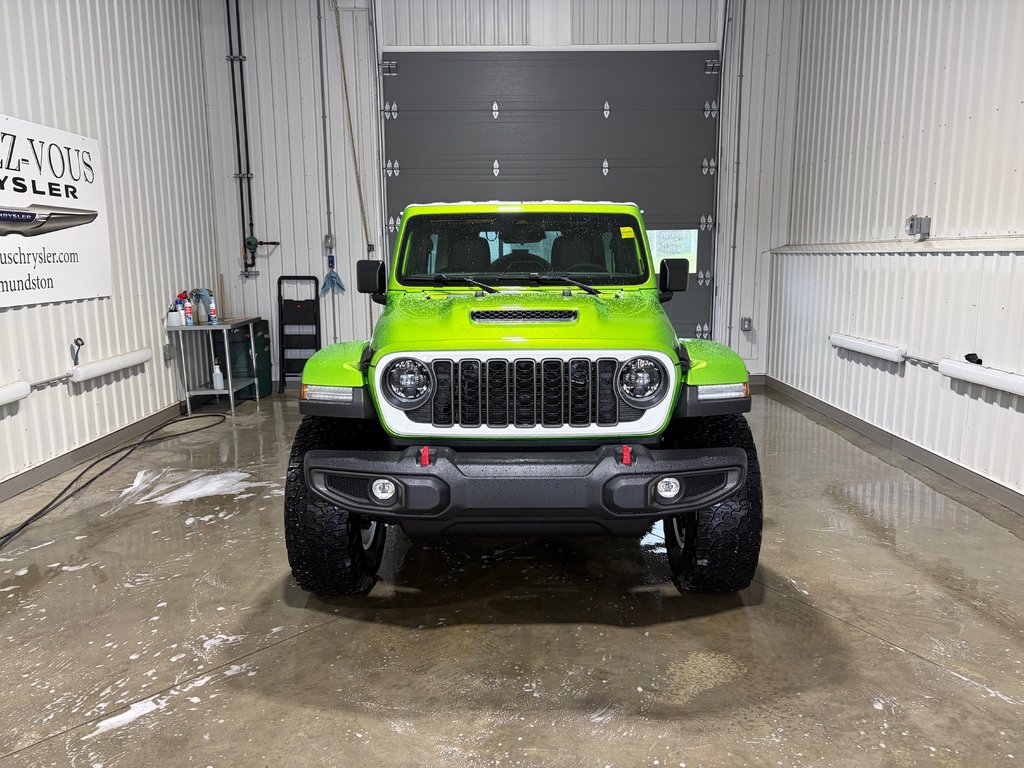 2026 Jeep Wrangler 4-Door RUBICON in Grand-Sault and Edmunston, New Brunswick - 2 - w1024h768px