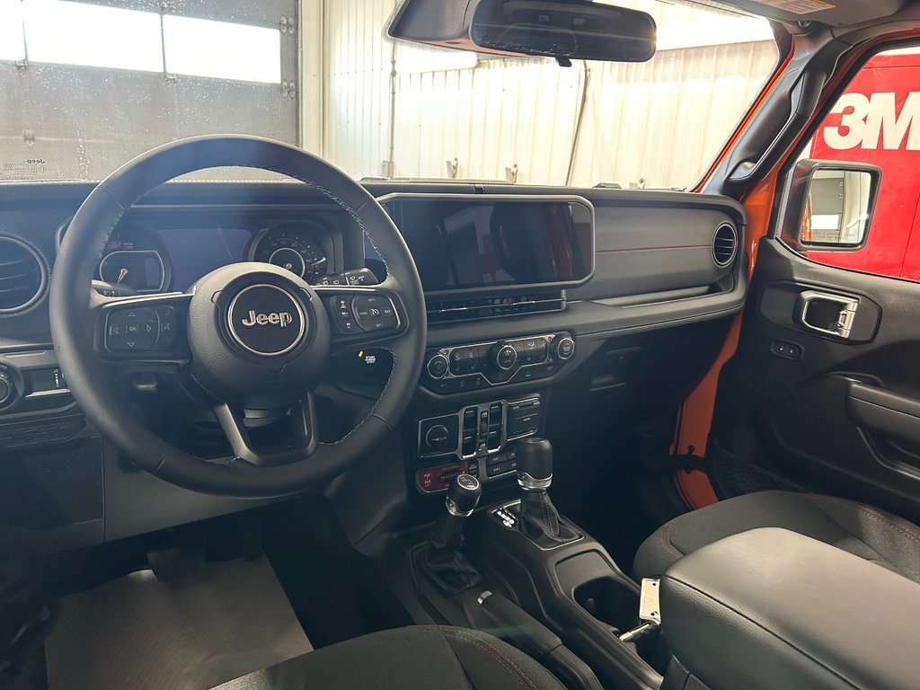 Jeep Wrangler 4-Door RUBICON 2026 à Grand-Sault et Edmunston, Nouveau-Brunswick - 8 - w1024h768px