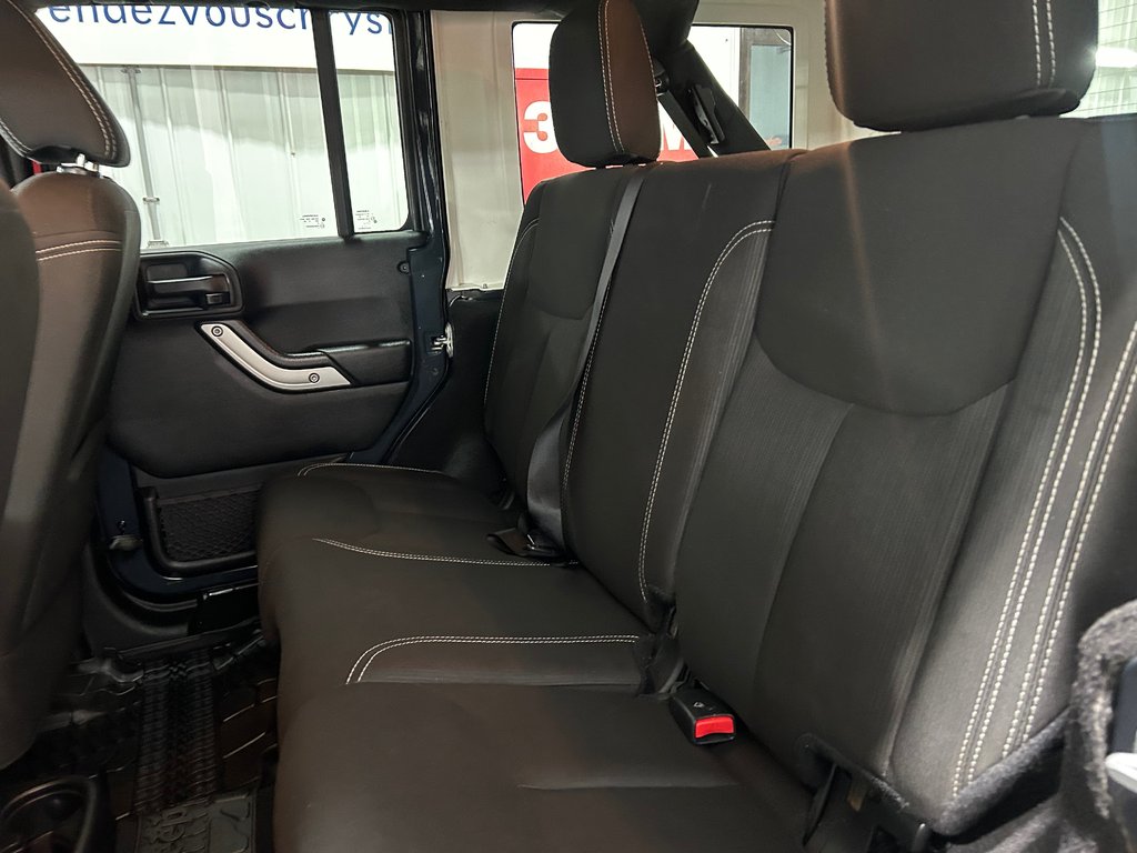 2016 Jeep WRANGLER Sahara in Grand-Sault and Edmunston, New Brunswick - 8 - w1024h768px