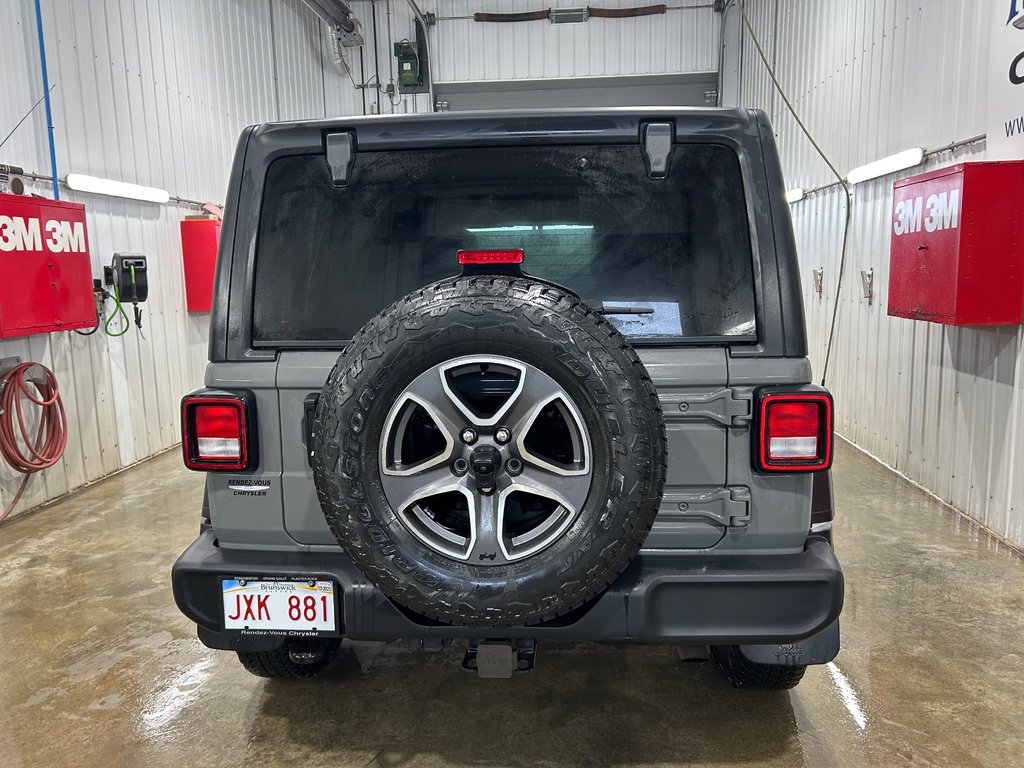 Jeep Wrangler SPORT 2021 à Grand-Sault et Edmunston, Nouveau-Brunswick - 5 - w1024h768px