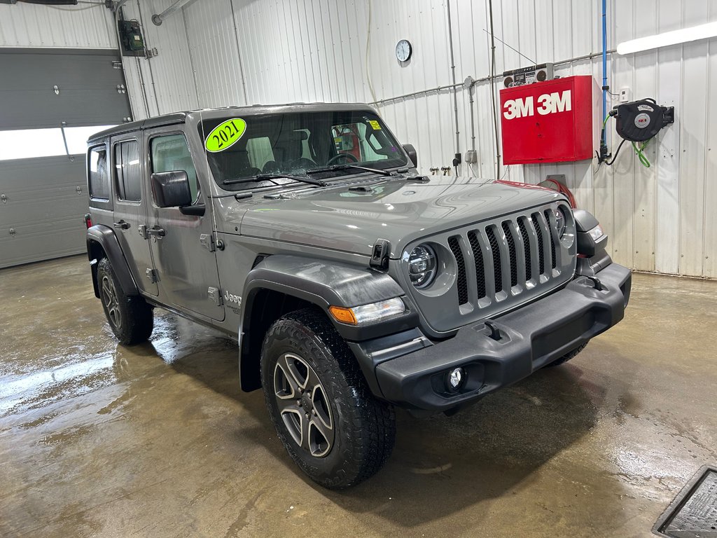 Jeep Wrangler SPORT 2021 à Grand-Sault et Edmunston, Nouveau-Brunswick - 3 - w1024h768px