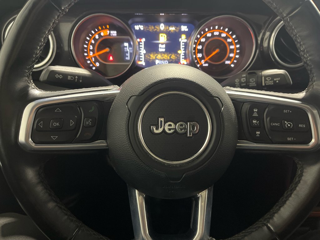 2021 Jeep WRANGLER Unlimited Altitude in Grand-Sault and Edmunston, New Brunswick - 15 - w1024h768px