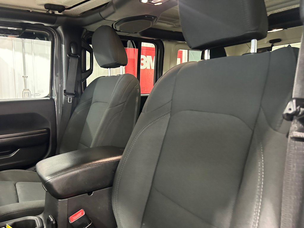 2021 Jeep WRANGLER Unlimited Willys in Grand-Sault and Edmunston, New Brunswick - 8 - w1024h768px