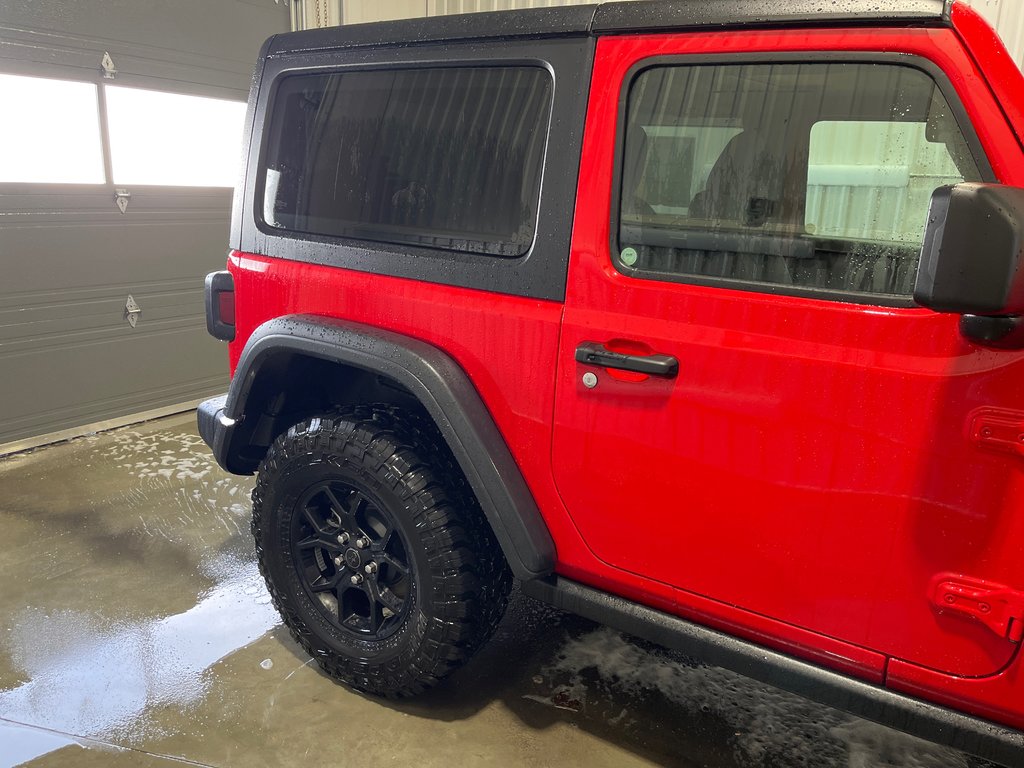 2025 Jeep Wrangler WILLYS in Grand-Sault and Edmunston, New Brunswick - 4 - w1024h768px