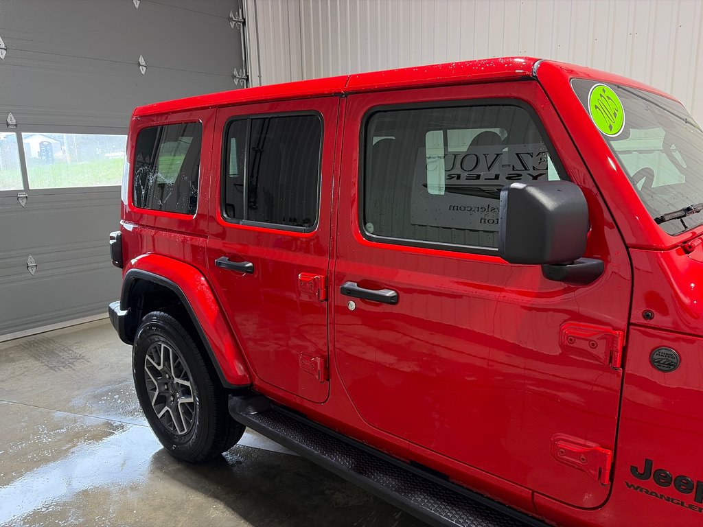 2025 Jeep WRANGLER SAHARA in Grand-Sault and Edmunston, New Brunswick - 4 - w1024h768px