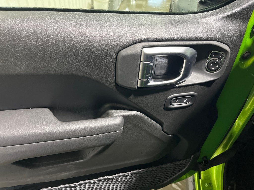 Jeep Wrangler WILLYS 2026 à Grand-Sault et Edmunston, Nouveau-Brunswick - 14 - w1024h768px