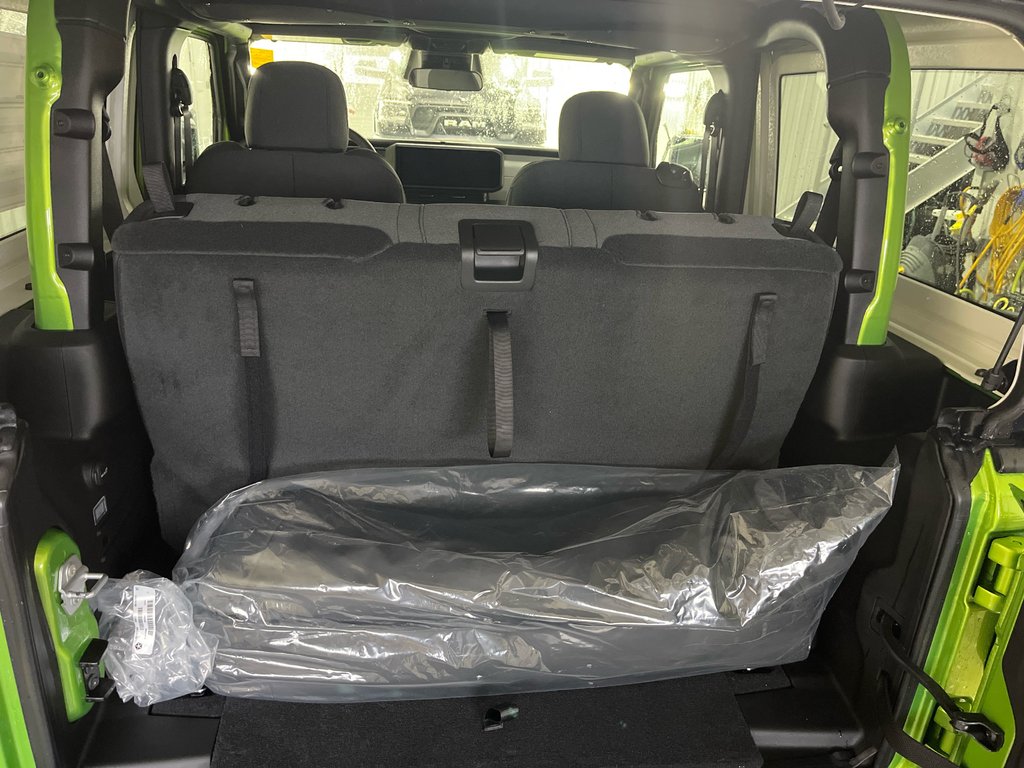 Jeep Wrangler WILLYS 2026 à Grand-Sault et Edmunston, Nouveau-Brunswick - 13 - w1024h768px