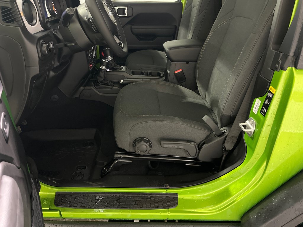 Jeep Wrangler WILLYS 2026 à Grand-Sault et Edmunston, Nouveau-Brunswick - 15 - w1024h768px