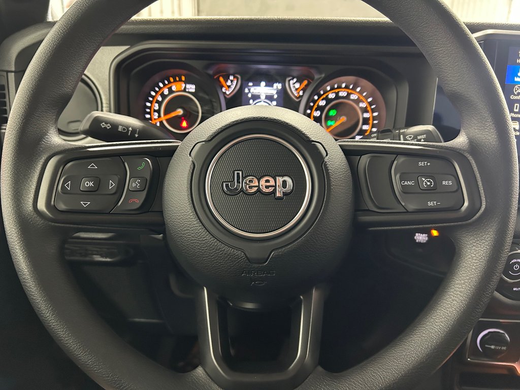 2026 Jeep Wrangler SPORT in Grand-Sault and Edmunston, New Brunswick - 9 - w1024h768px