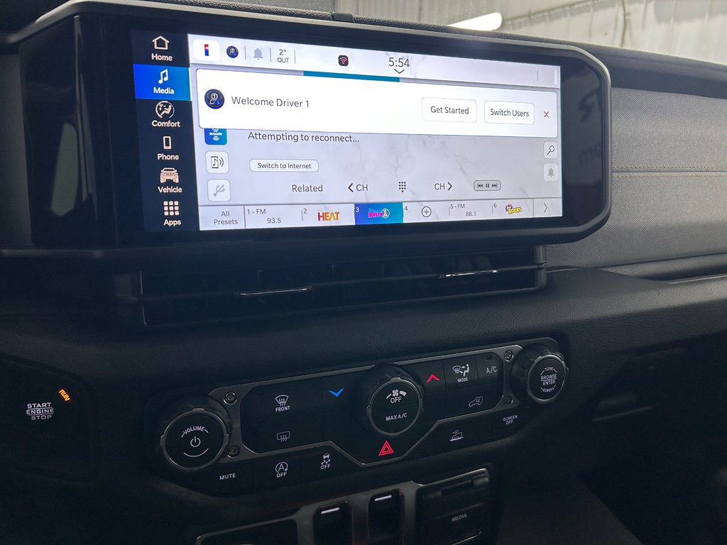 2026 Jeep Wrangler SPORT in Grand-Sault and Edmunston, New Brunswick - 10 - w1024h768px