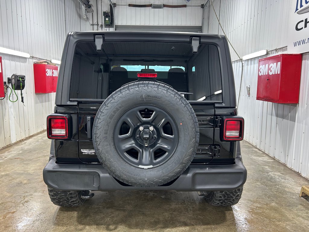 2026 Jeep Wrangler SPORT in Grand-Sault and Edmunston, New Brunswick - 5 - w1024h768px