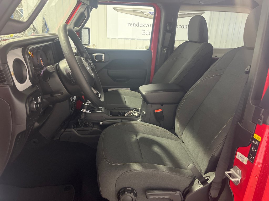 Jeep Wrangler SPORT 2026 à Grand-Sault et Edmunston, Nouveau-Brunswick - 11 - w1024h768px