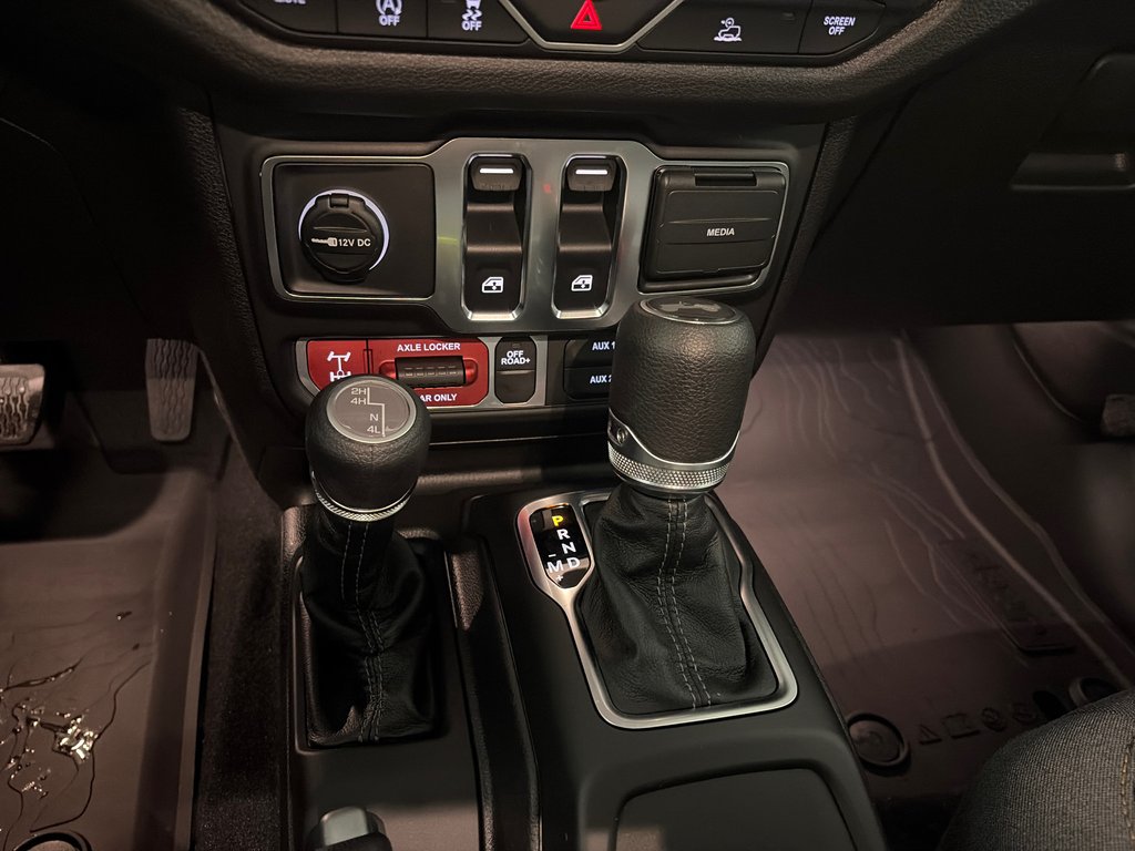 2026 Jeep Wrangler WILLYS in Grand-Sault and Edmunston, New Brunswick - 13 - w1024h768px