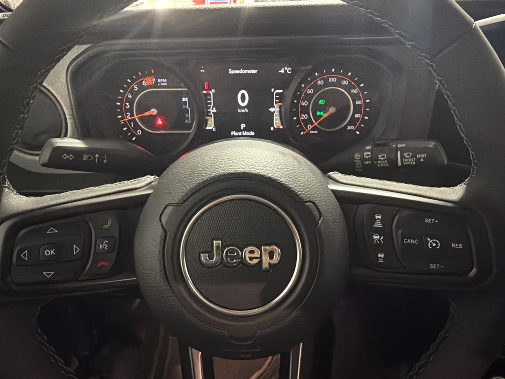 2026 Jeep Wrangler WILLYS in Grand-Sault and Edmunston, New Brunswick - 11 - w1024h768px