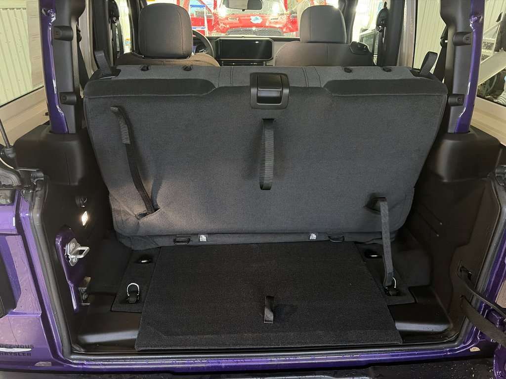 2026 Jeep Wrangler WILLYS in Grand-Sault and Edmunston, New Brunswick - 8 - w1024h768px