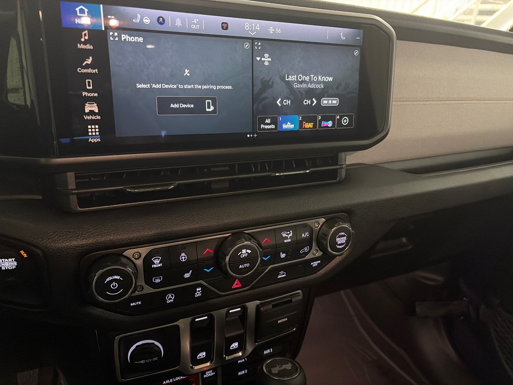 2026 Jeep Wrangler WILLYS in Grand-Sault and Edmunston, New Brunswick - 12 - w1024h768px