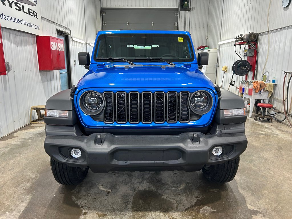 2026 Jeep Wrangler SPORT S in Grand-Sault and Edmunston, New Brunswick - 2 - w1024h768px