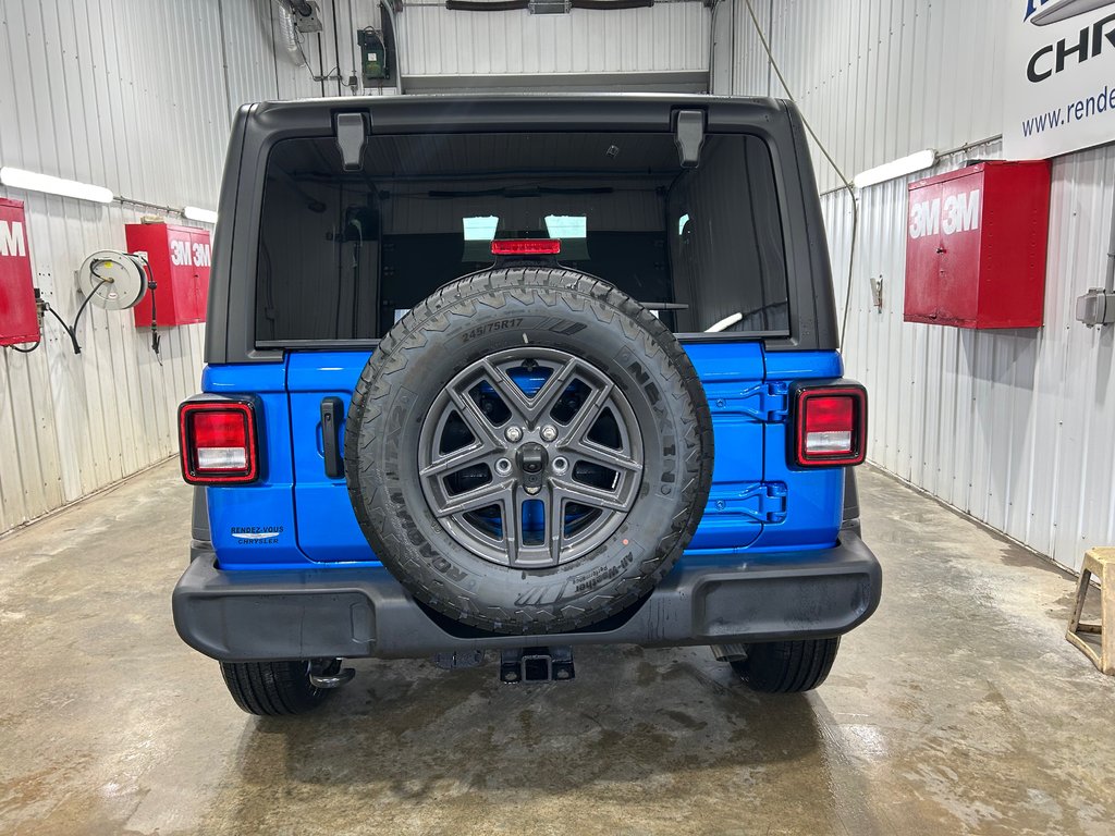 2026 Jeep Wrangler SPORT S in Grand-Sault and Edmunston, New Brunswick - 5 - w1024h768px