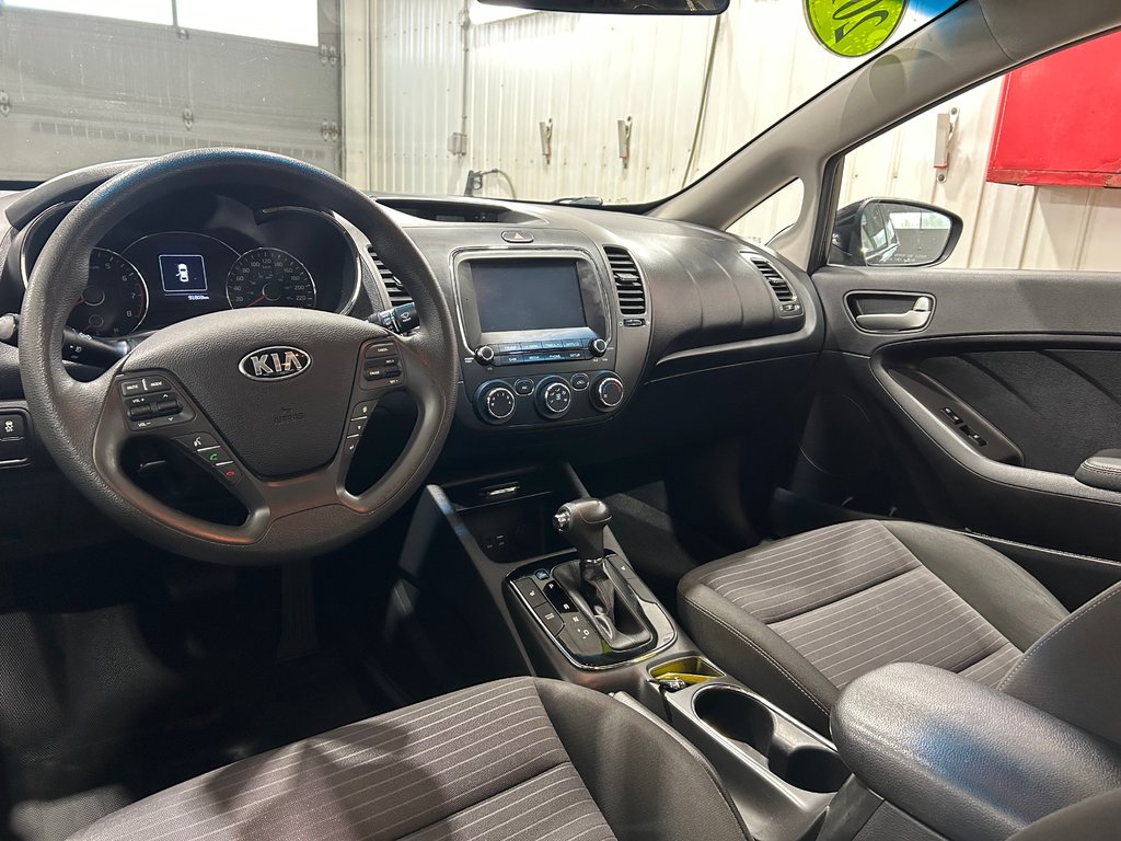Kia FORTE  2018 à Grand-Sault et Edmunston, Nouveau-Brunswick - 7 - w1024h768px