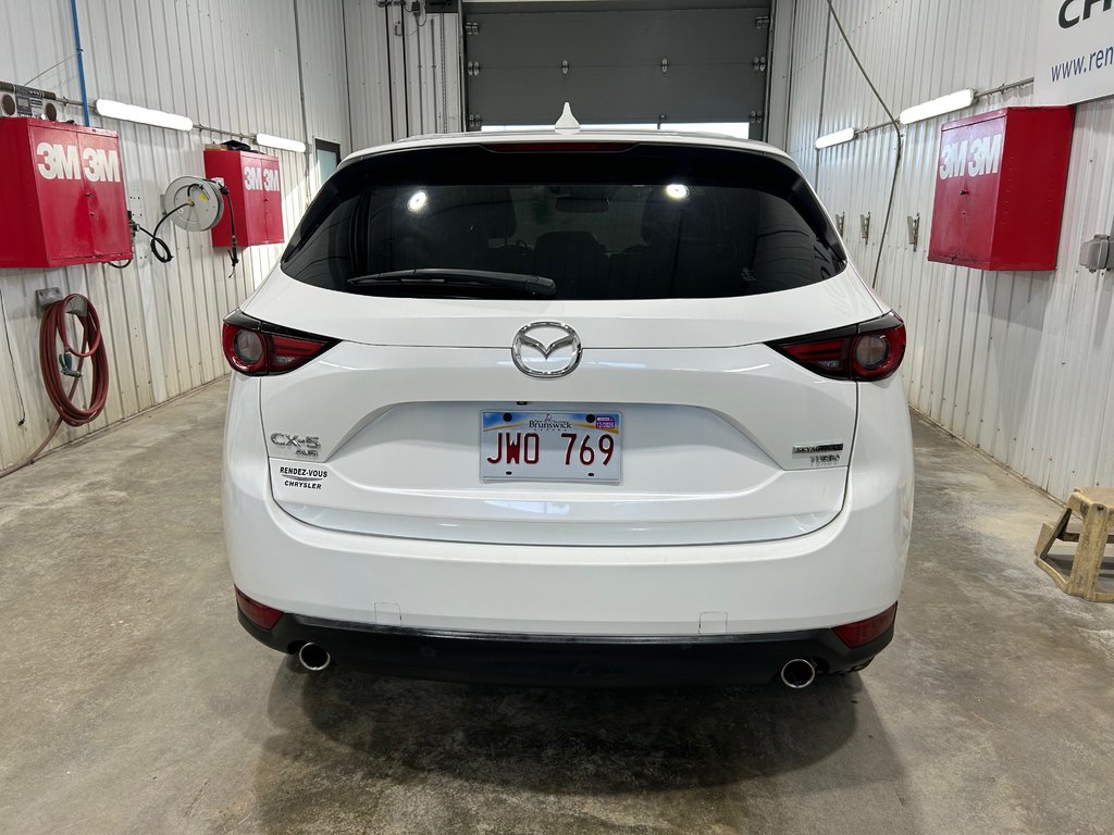 Mazda CX-5 GRAND TOURING GT w/Turbo 2021 à Grand-Sault et Edmunston, Nouveau-Brunswick - 5 - w1024h768px
