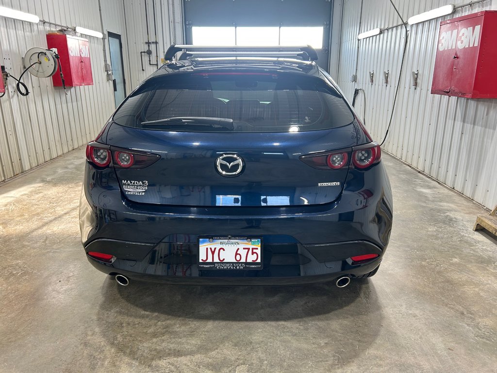 2021 Mazda MAZDA 3 GX in Grand-Sault and Edmunston, New Brunswick - 5 - w1024h768px