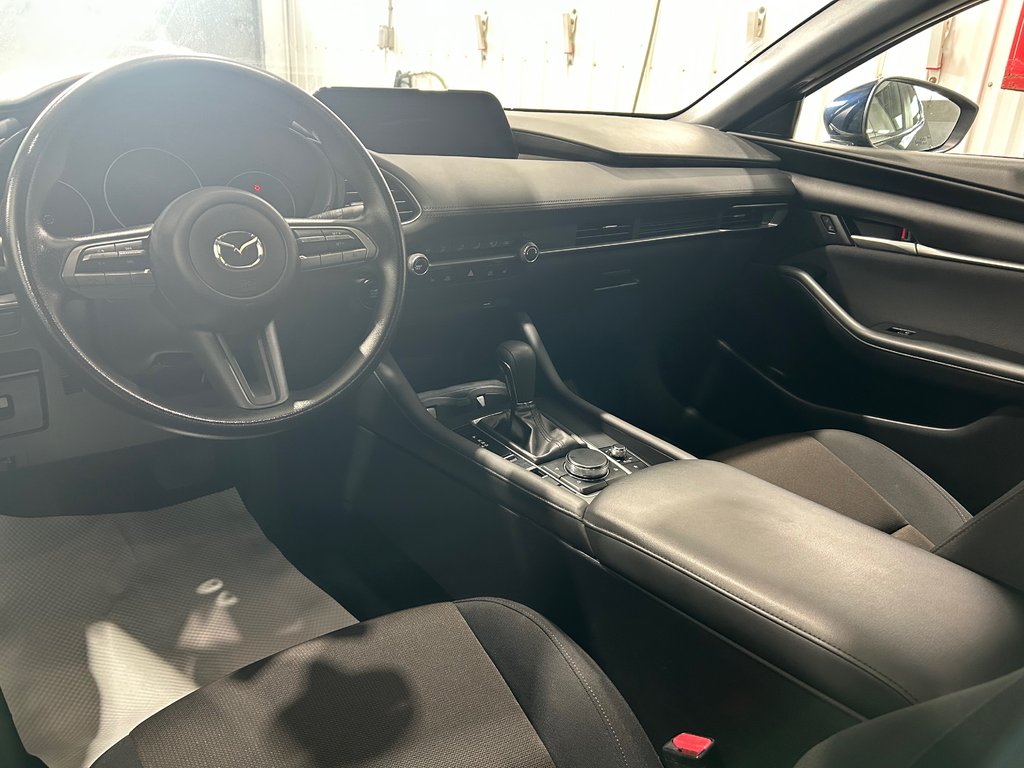 2021 Mazda MAZDA 3 GX in Grand-Sault and Edmunston, New Brunswick - 7 - w1024h768px