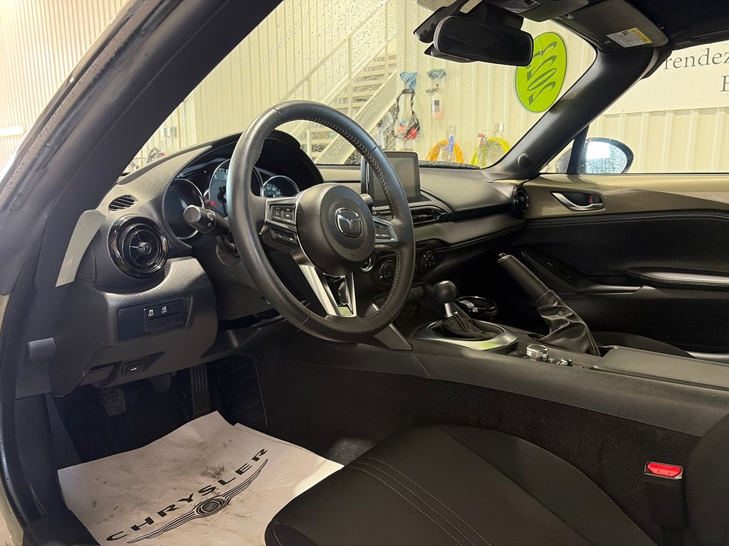 Mazda MIATA  2023 à Grand-Sault et Edmunston, Nouveau-Brunswick - 10 - w1024h768px