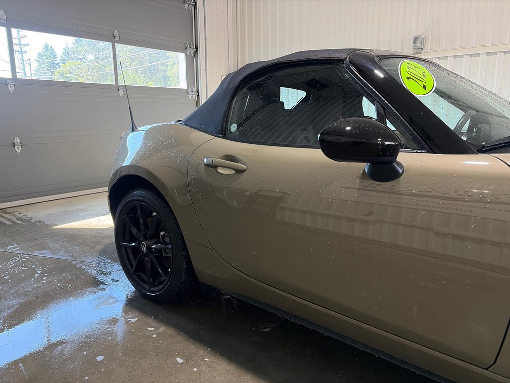 Mazda MIATA  2023 à Grand-Sault et Edmunston, Nouveau-Brunswick - 4 - w1024h768px