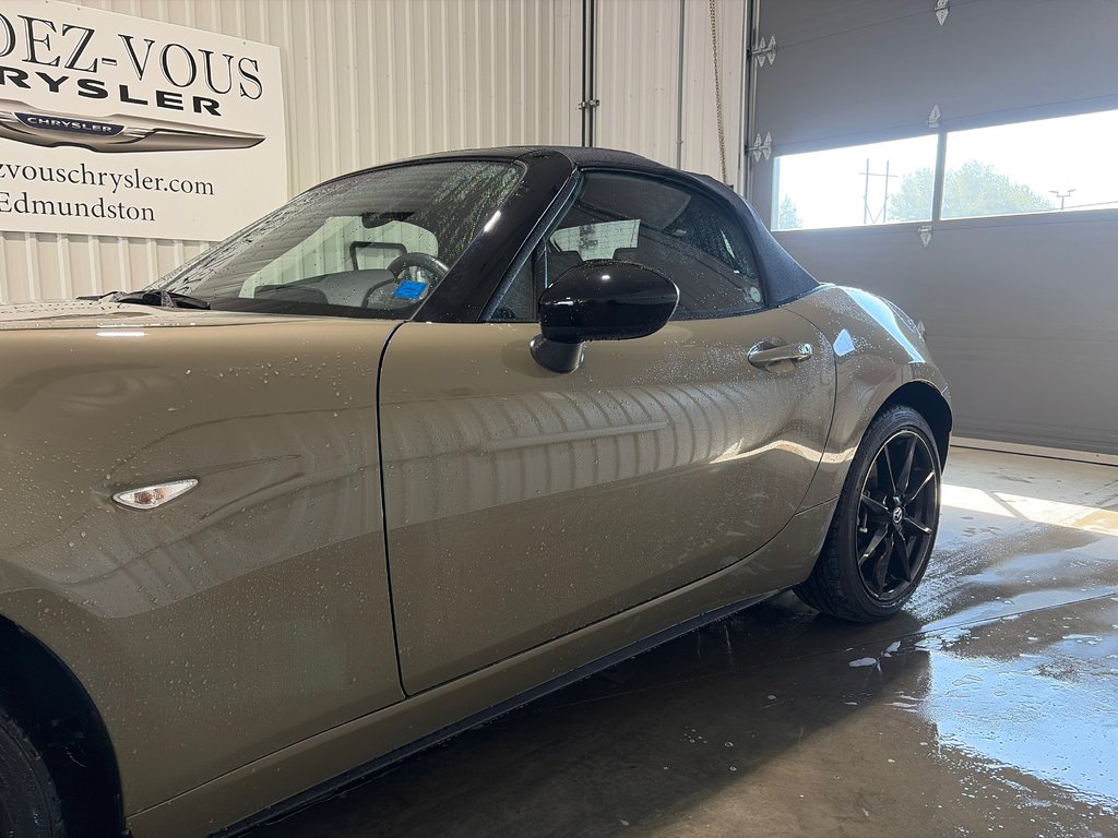 Mazda MIATA  2023 à Grand-Sault et Edmunston, Nouveau-Brunswick - 7 - w1024h768px