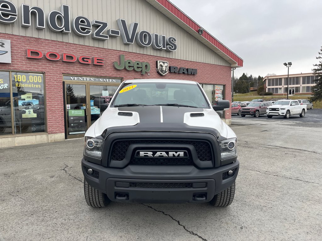 2021 Ram 1500 CLASSIC SLT WARLOCK in Grand-Sault and Edmunston, New Brunswick - 2 - w1024h768px