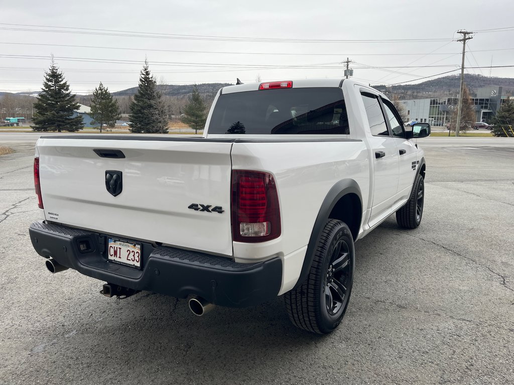 2021 Ram 1500 CLASSIC SLT WARLOCK in Grand-Sault and Edmunston, New Brunswick - 5 - w1024h768px