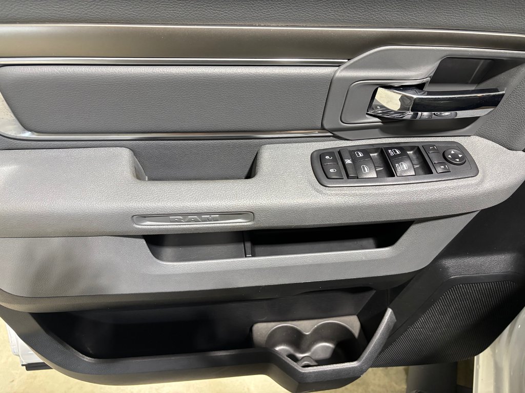 2018 Ram 1500 SLT Outdoorsman in Grand-Sault and Edmunston, New Brunswick - 11 - w1024h768px