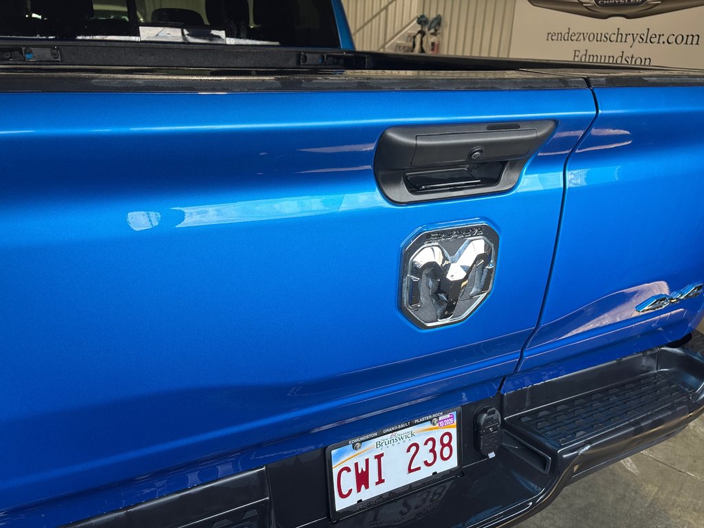 Ram 1500 TRADESMAN Tradesman 2022 à Grand-Sault et Edmunston, Nouveau-Brunswick - 4 - w1024h768px
