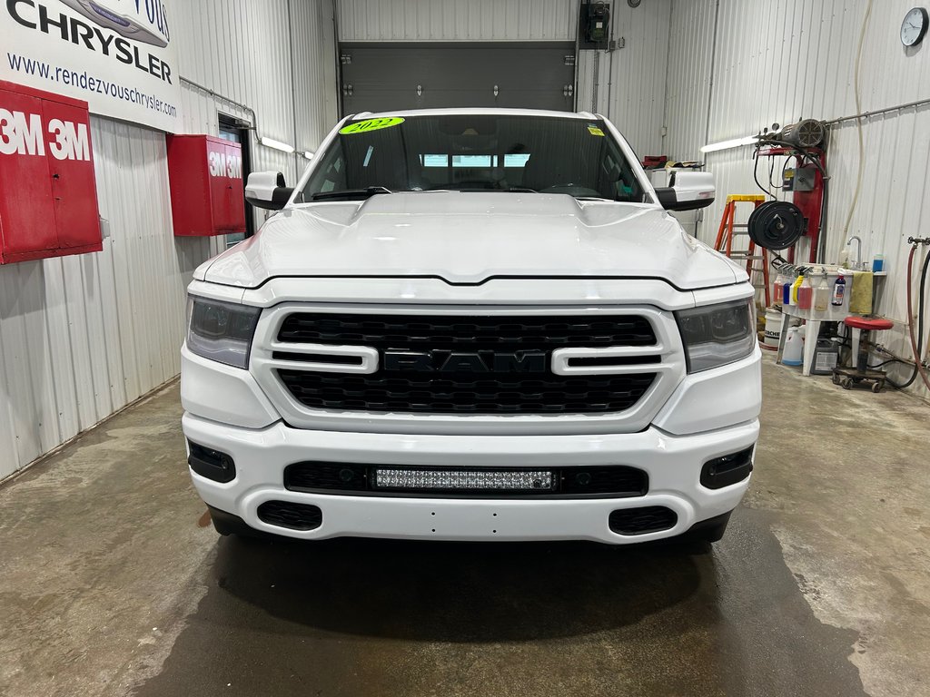 Ram 1500 SPORT 2022 à Grand-Sault et Edmunston, Nouveau-Brunswick - 2 - w1024h768px