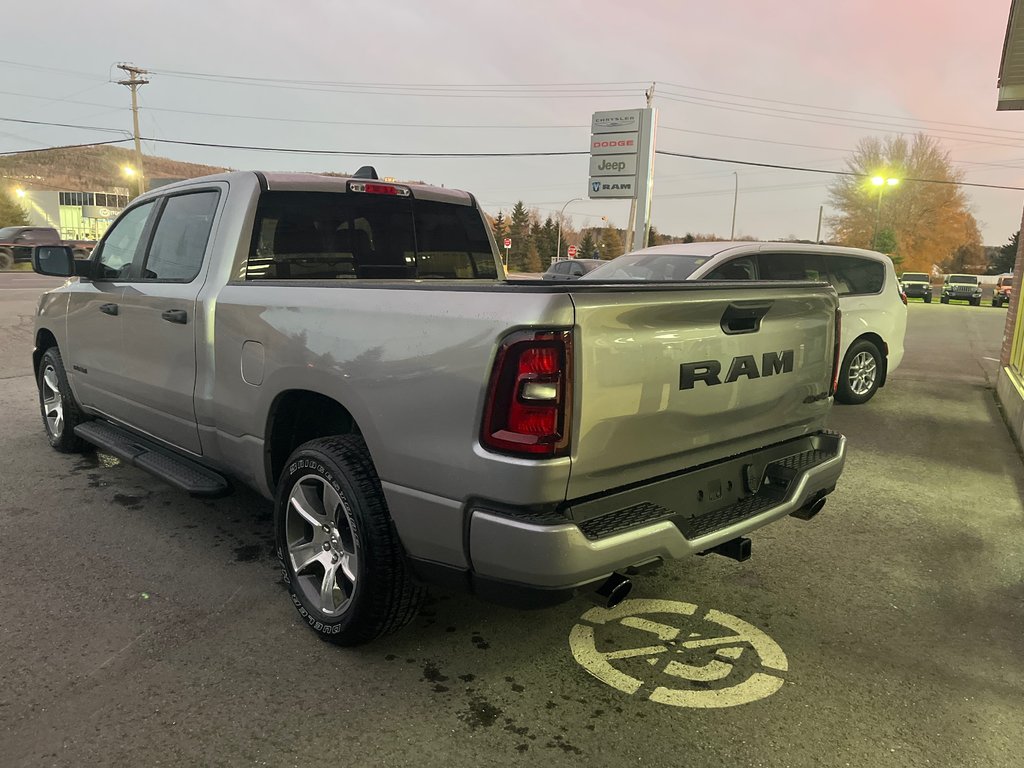 2025 Ram 1500 TRADESMAN in Grand-Sault and Edmunston, New Brunswick - 6 - w1024h768px