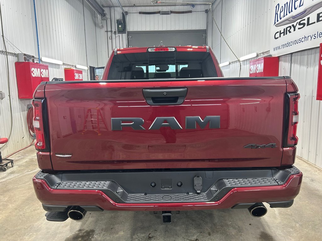 2025 Ram 1500 TRADESMAN in Grand-Sault and Edmunston, New Brunswick - 5 - w1024h768px