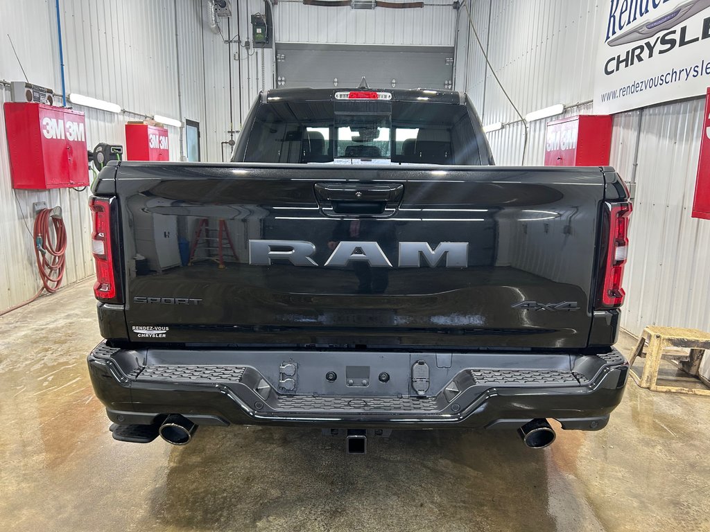 Ram 1500 SPORT 2025 à Grand-Sault et Edmunston, Nouveau-Brunswick - 5 - w1024h768px