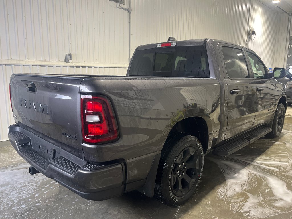 2025 Ram 1500 TRADESMAN in Grand-Sault and Edmunston, New Brunswick - 5 - w1024h768px