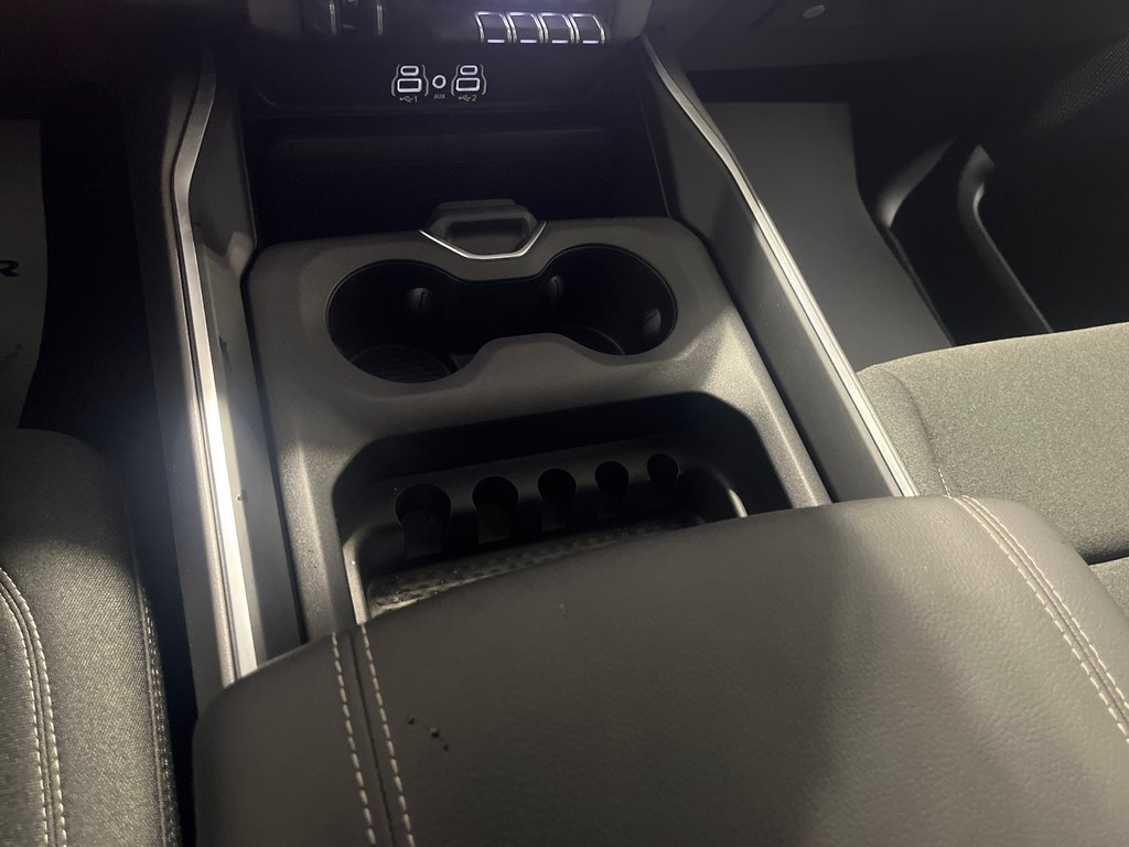 2025 Ram 1500 TRADESMAN in Grand-Sault and Edmunston, New Brunswick - 18 - w1024h768px