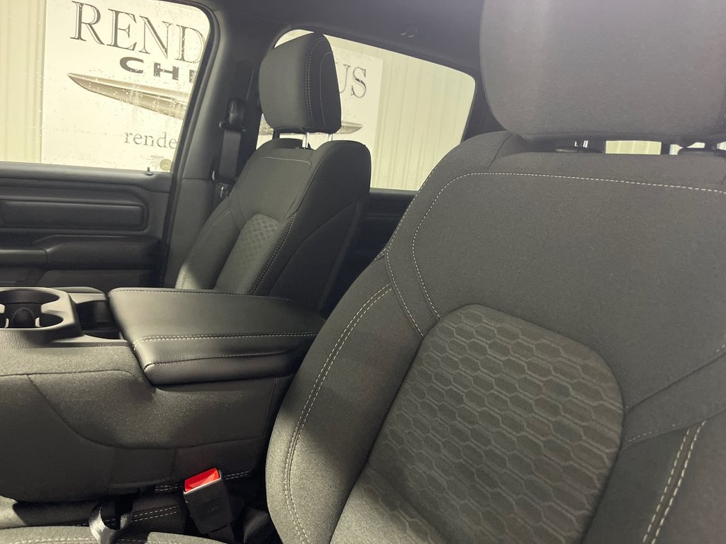 2026 Ram 1500 WARLOCK in Grand-Sault and Edmunston, New Brunswick - 14 - w1024h768px