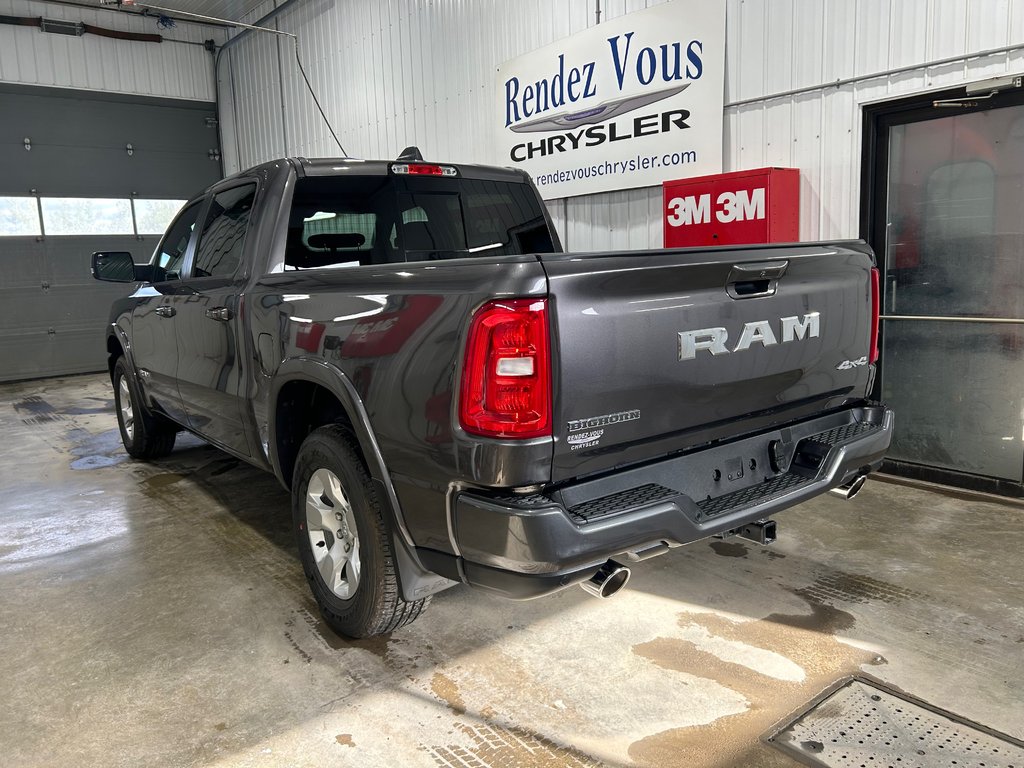 2026 Ram 1500 BIG HORN in Grand-Sault and Edmunston, New Brunswick - 6 - w1024h768px
