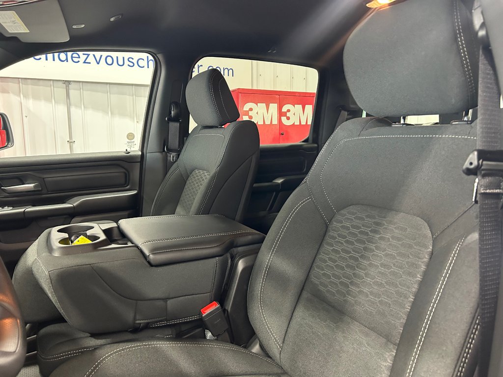 2026 Ram 1500 WARLOCK in Grand-Sault and Edmunston, New Brunswick - 10 - w1024h768px