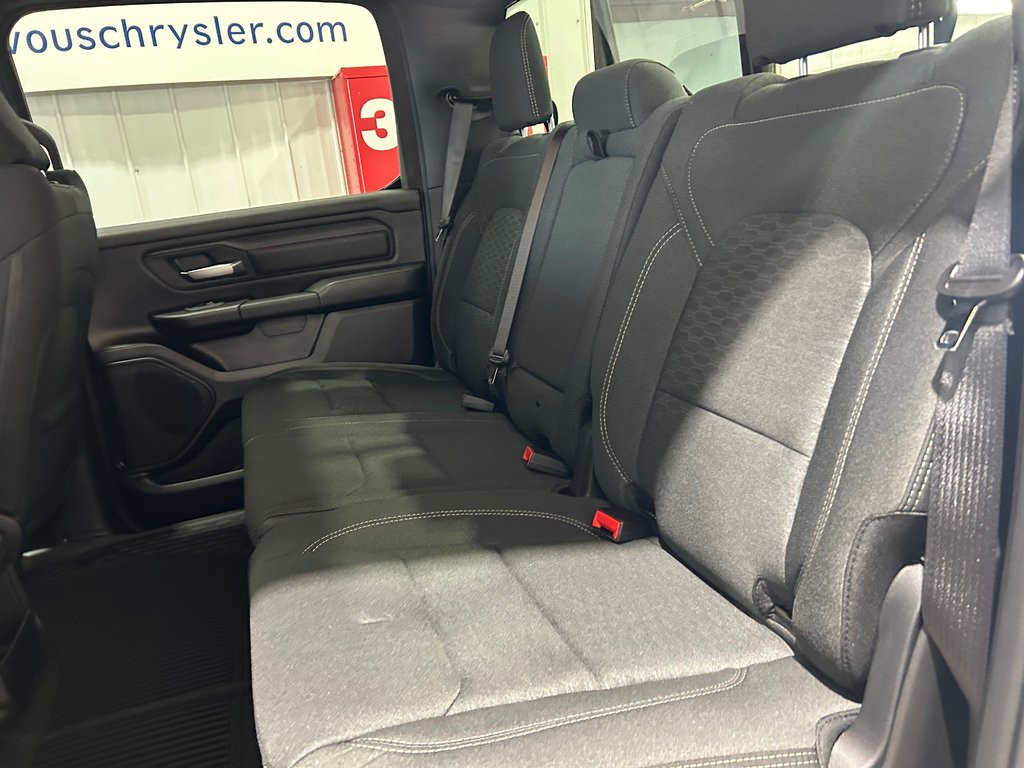 2026 Ram 1500 WARLOCK in Grand-Sault and Edmunston, New Brunswick - 9 - w1024h768px