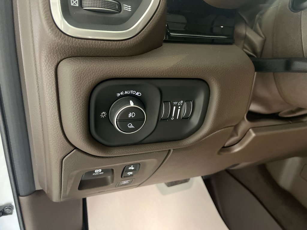 Ram 1500 LARAMIE 2026 à Grand-Sault et Edmunston, Nouveau-Brunswick - 17 - w1024h768px