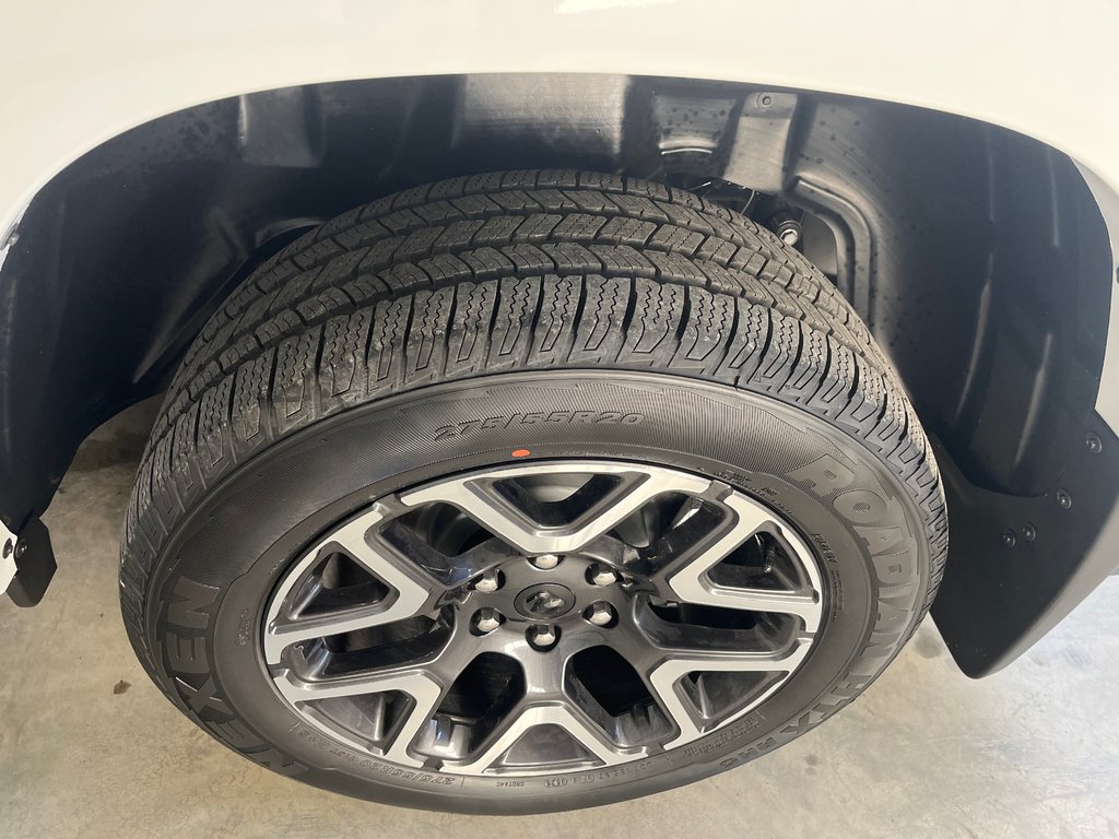 Ram 1500 LARAMIE 2026 à Grand-Sault et Edmunston, Nouveau-Brunswick - 9 - w1024h768px