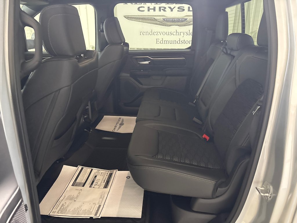 Ram 1500 SPORT 2026 à Grand-Sault et Edmunston, Nouveau-Brunswick - 8 - w1024h768px