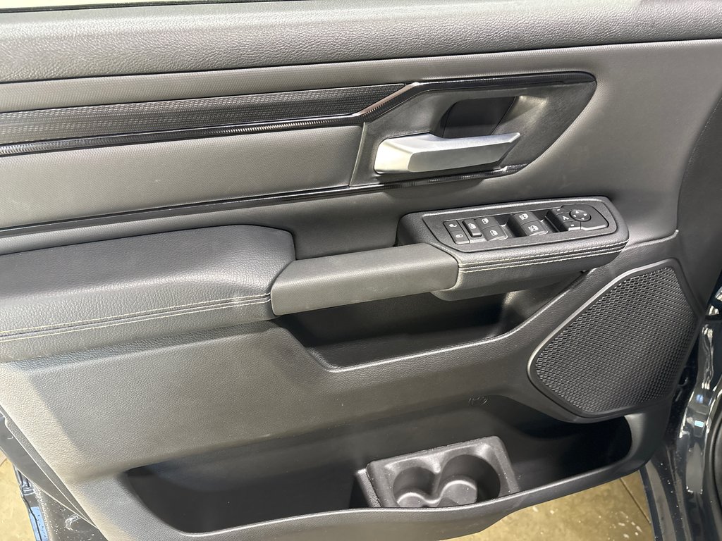 2027 Ram 1500 SPORT in Grand-Sault and Edmunston, New Brunswick - 8 - w1024h768px