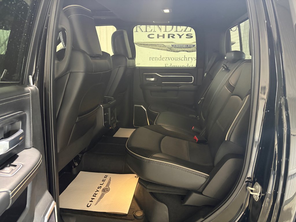 2024 Ram 2500 LARAMIE Laramie in Grand-Sault and Edmunston, New Brunswick - 9 - w1024h768px