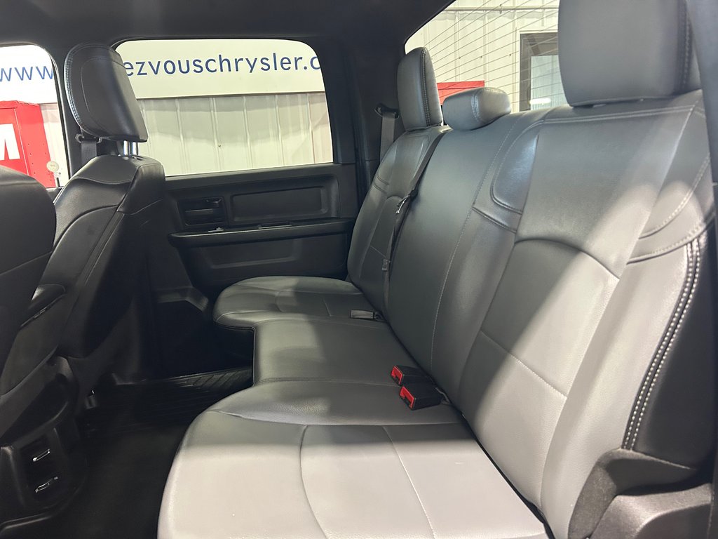 2022 Ram 2500 Tradesman in Grand-Sault and Edmunston, New Brunswick - 8 - w1024h768px